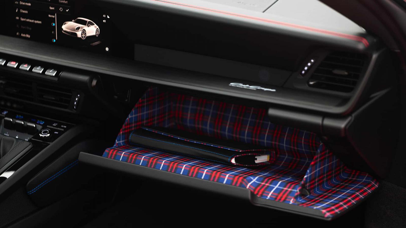 Πρεμιέρα για την νέα και σπάνια Porsche 911 Club Coupe 